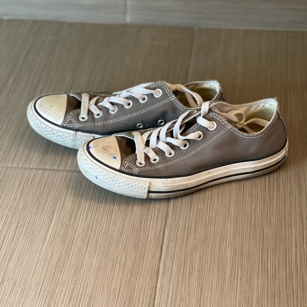 Gray Converse - Picture 2 of 2
